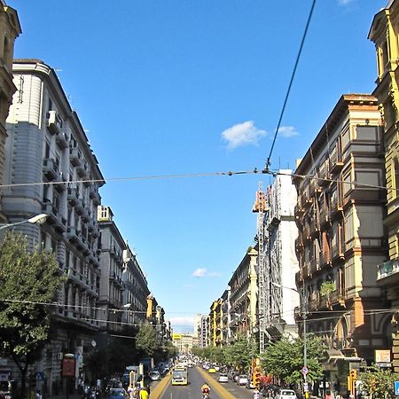 Fafa Apartment City Center Napoli Eksteriør billede